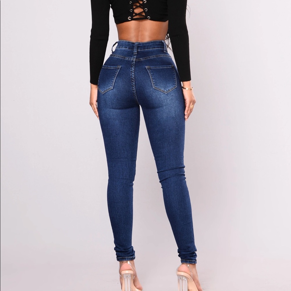 FashionNova Supernatural High Rise Jeans Dark Wash